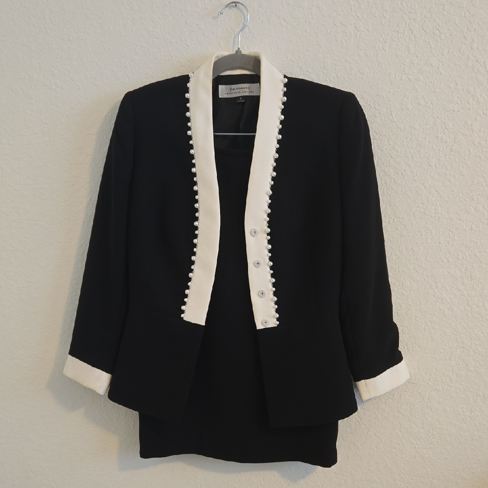 Tahari ASL 2 Petite Blazer & Skirt Set